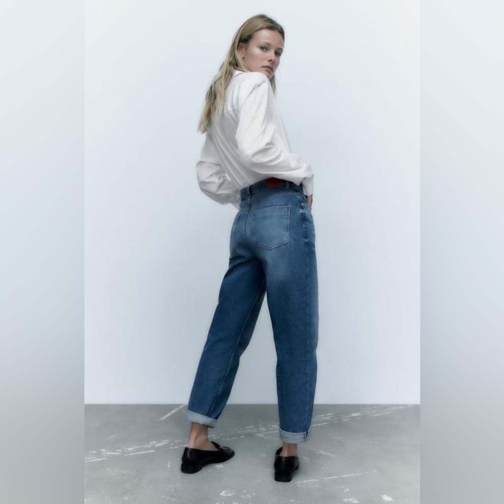 ZARA HIGH RISE FIVE POCKET JEANS - Picture 4 of 4